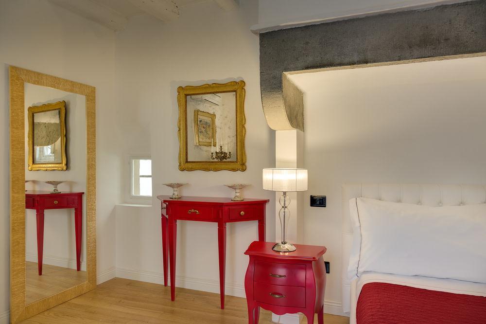 Residenza D'Epoca Borgo Albizi Hotel Флоренция Екстериор снимка