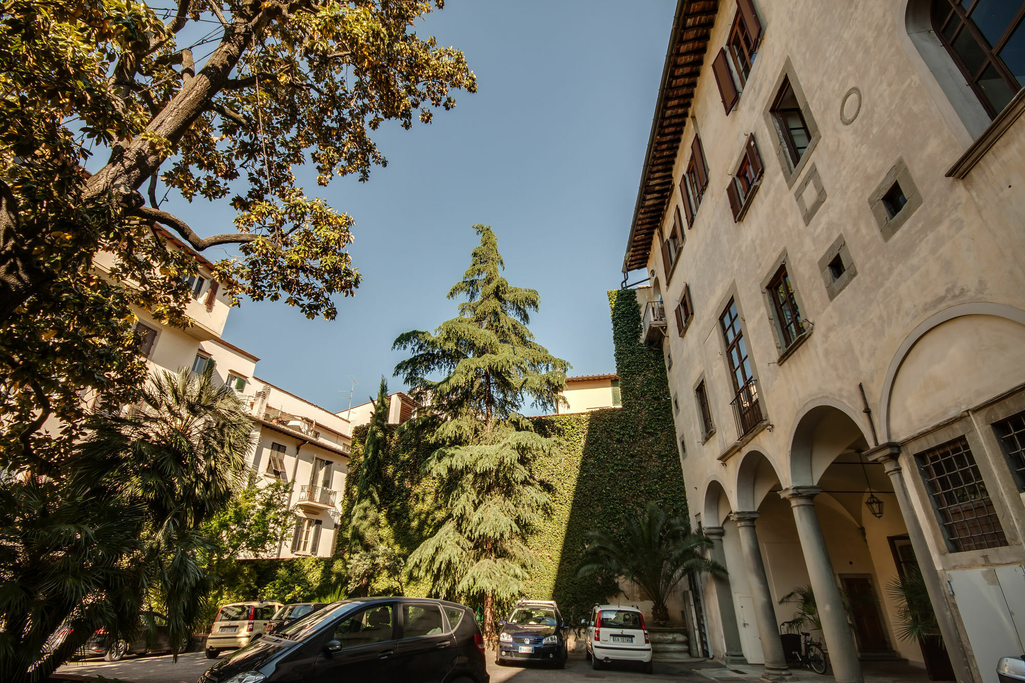 Residenza D'Epoca Borgo Albizi Hotel Флоренция Екстериор снимка